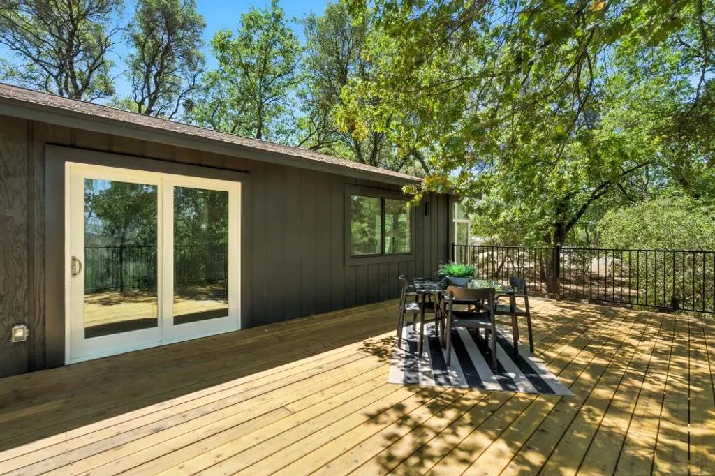 5353 Silver Lode Drive, Placerville
