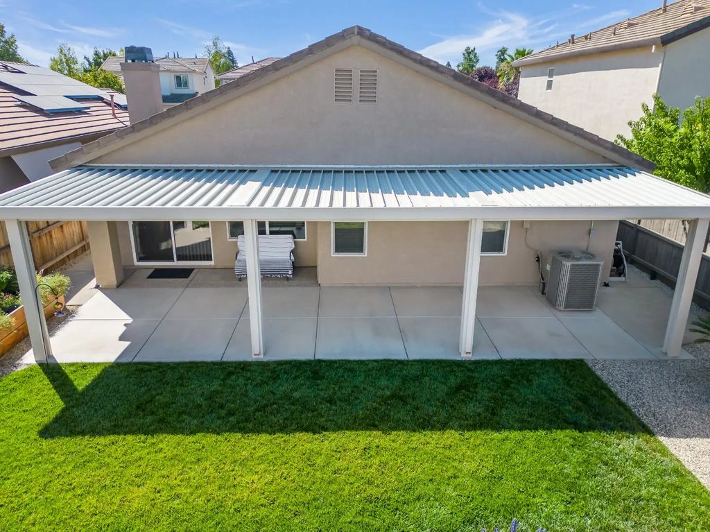 7601 Laguna Beach Way, Antelope