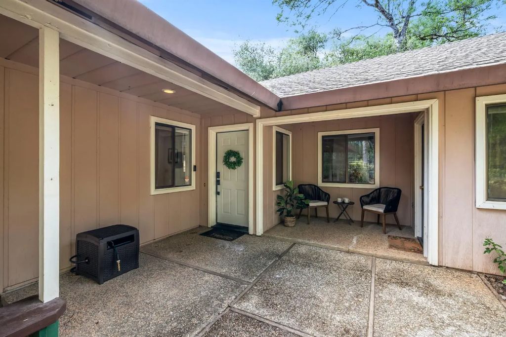 6321 Zamora Drive, Placerville