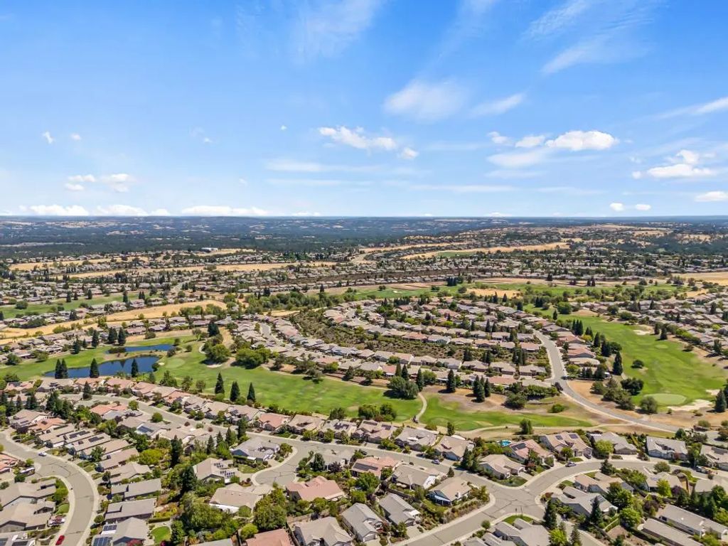 2251 Pebblestone Lane, Lincoln