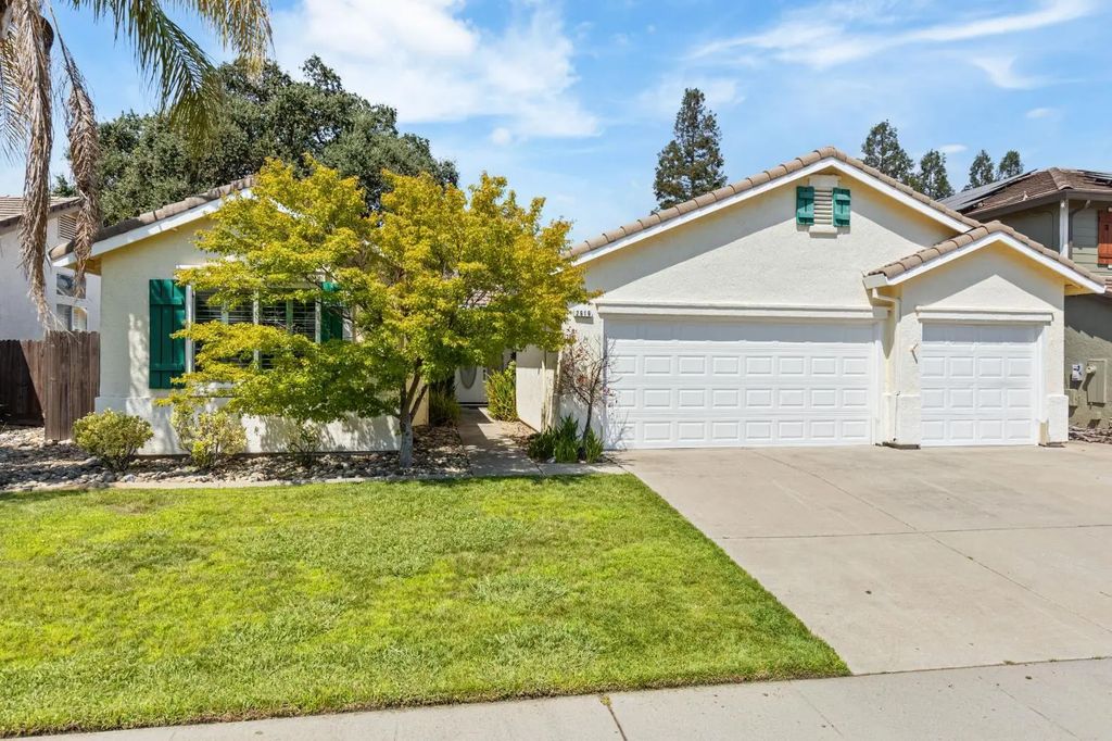2616 Swallowview Drive, Lincoln