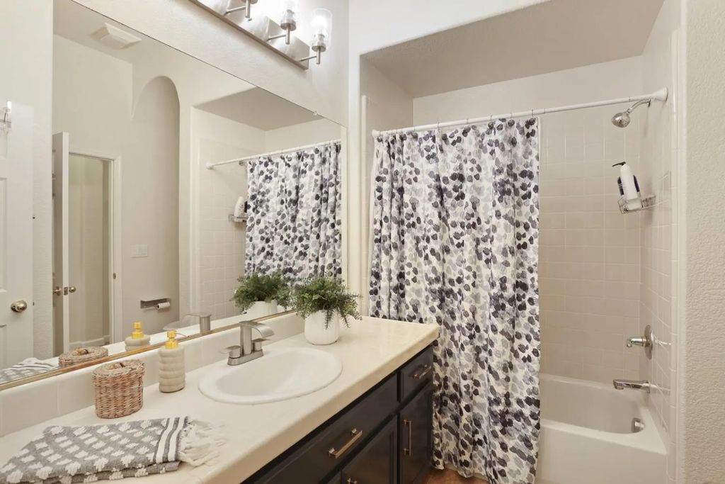 1407 Sandhill Drive, Rocklin