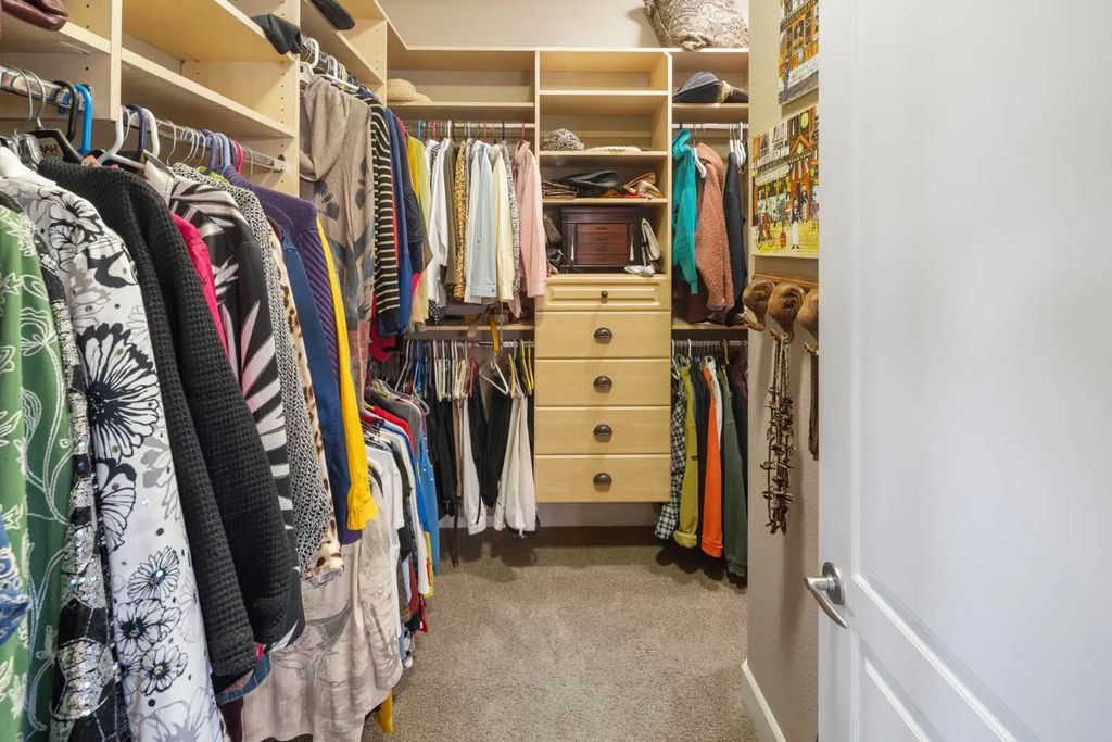 2113 Sutter View Lane, Lincoln