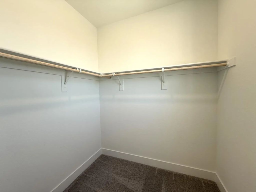 10145 Burke Street, Roseville