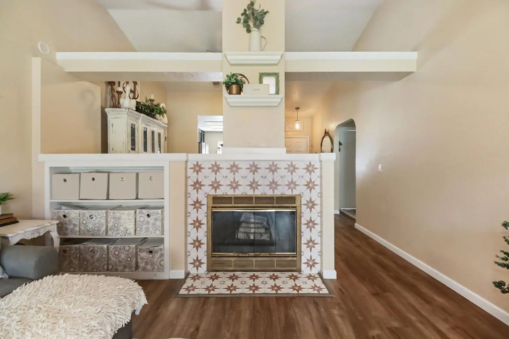 3709 Rollins Way, Antelope