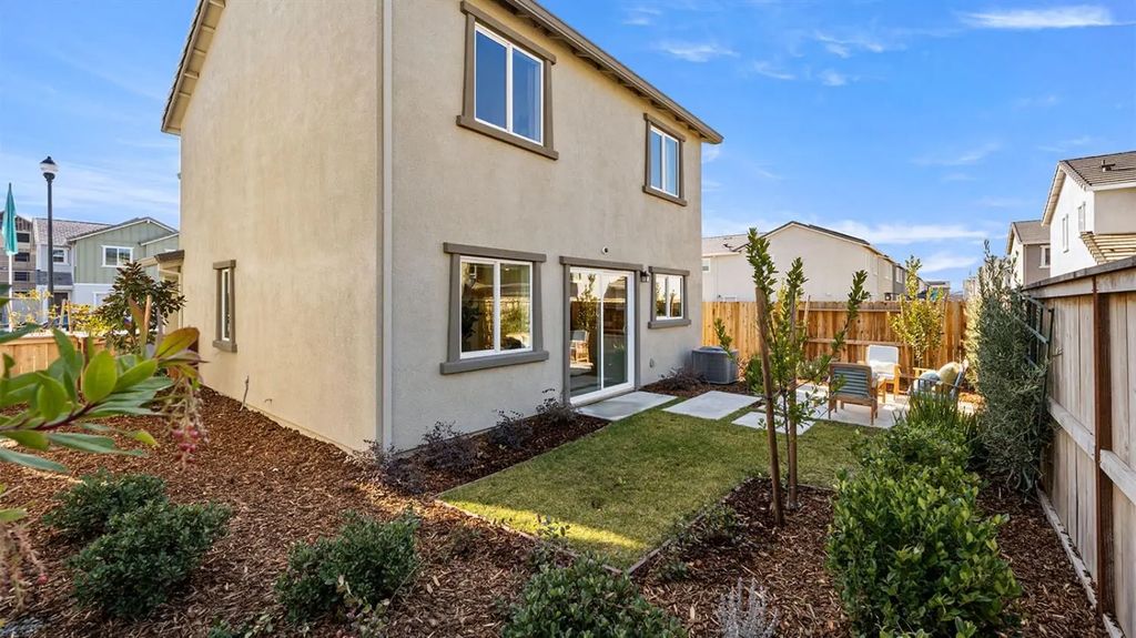 8265 Whippersnapper Way, Roseville