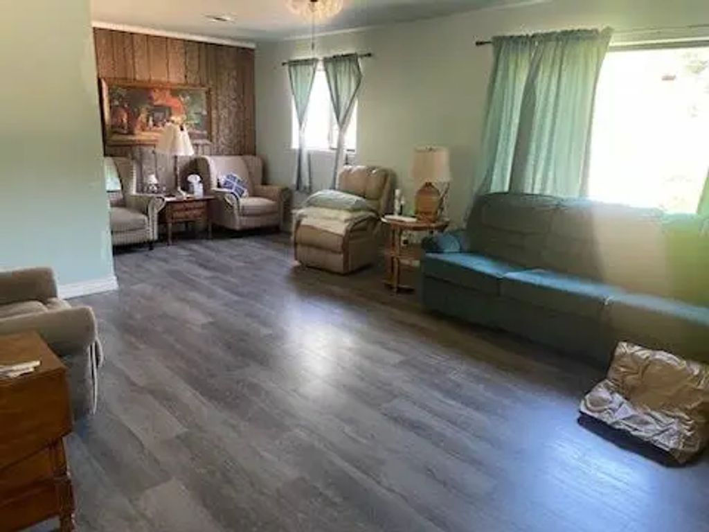 8992 Woodward Way, Orangevale