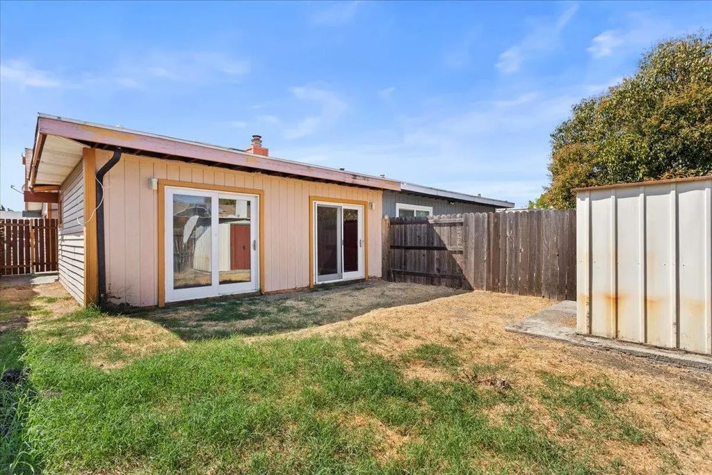 7716 Las Lilas Court, Citrus Heights