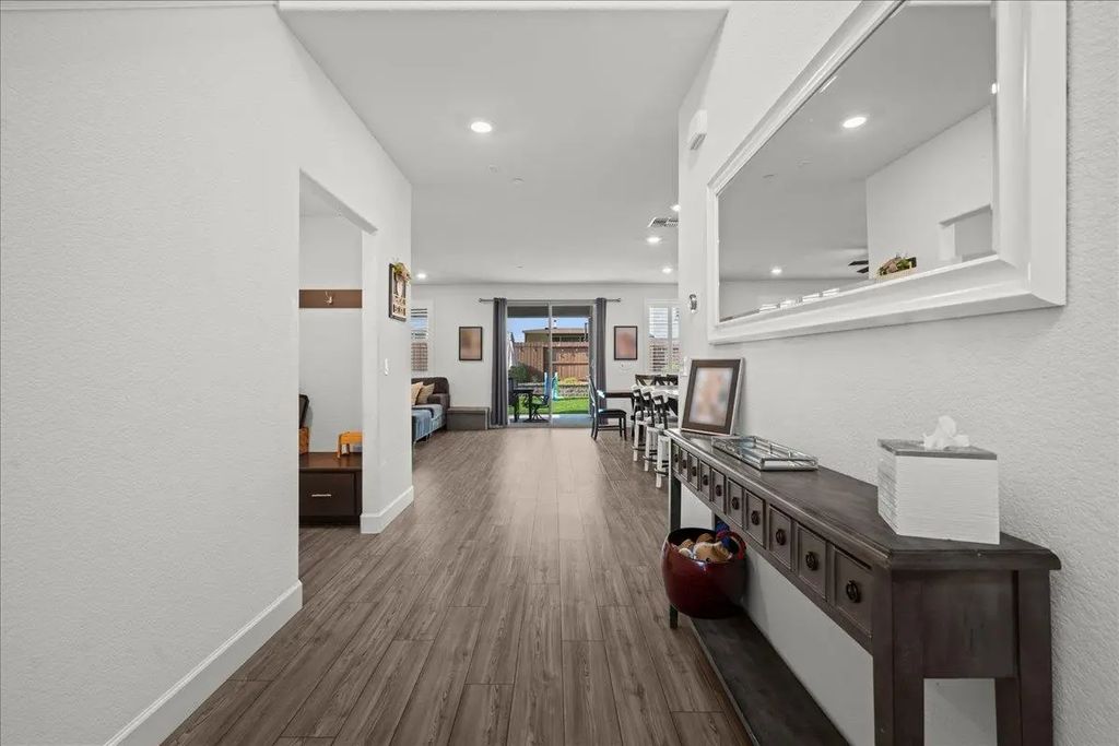 5104 Fandango Loop, Roseville