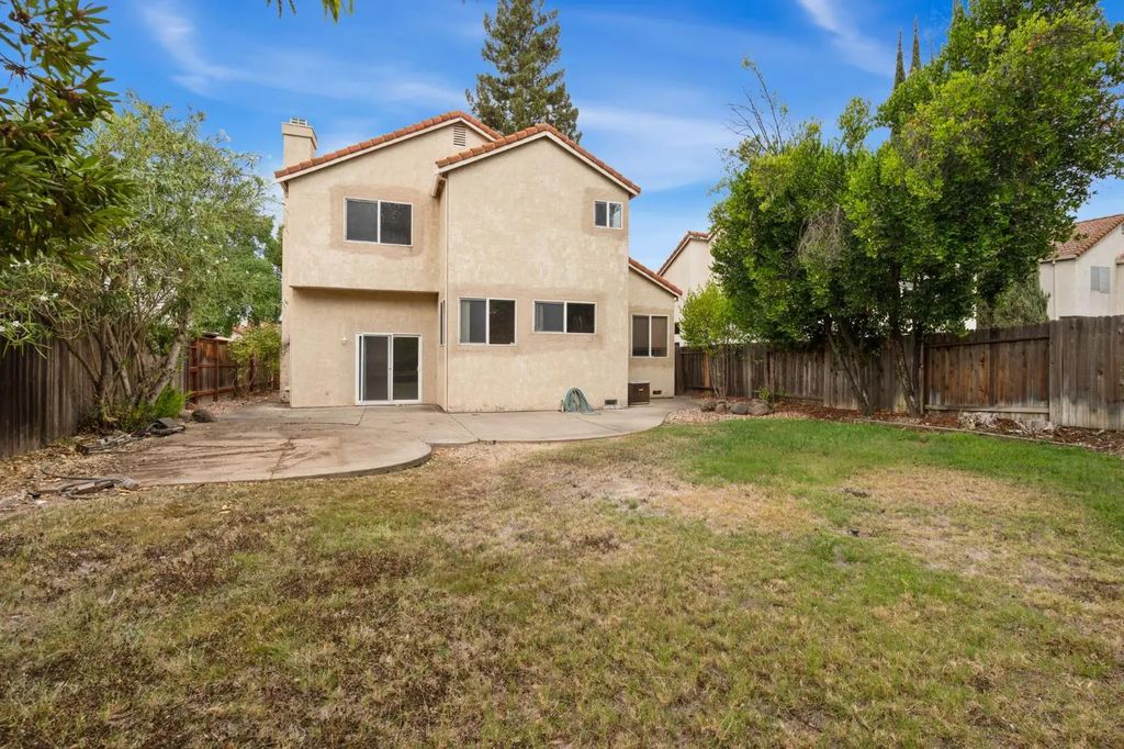 8233 Dalkeith Way, Antelope