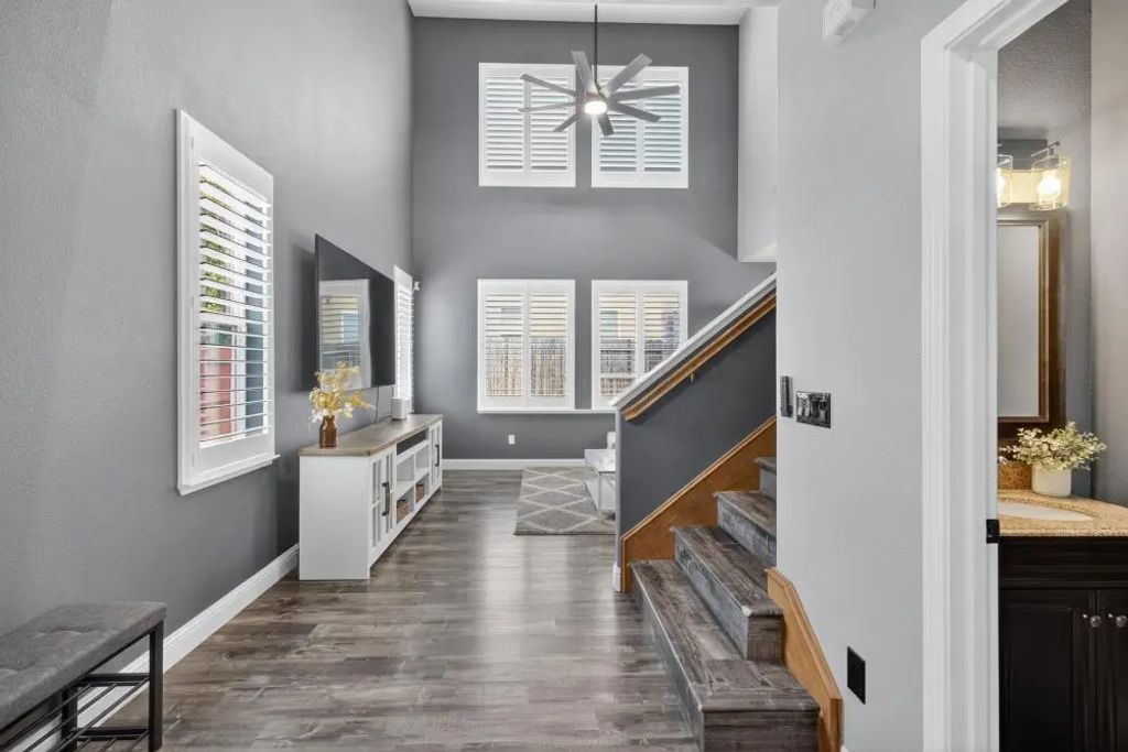 1265 Manza Circle, Roseville