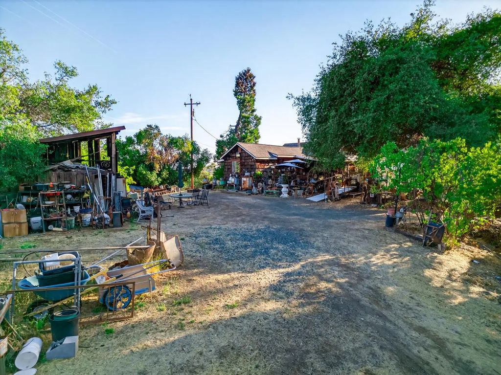 7035 Mount Vernon Road, Auburn