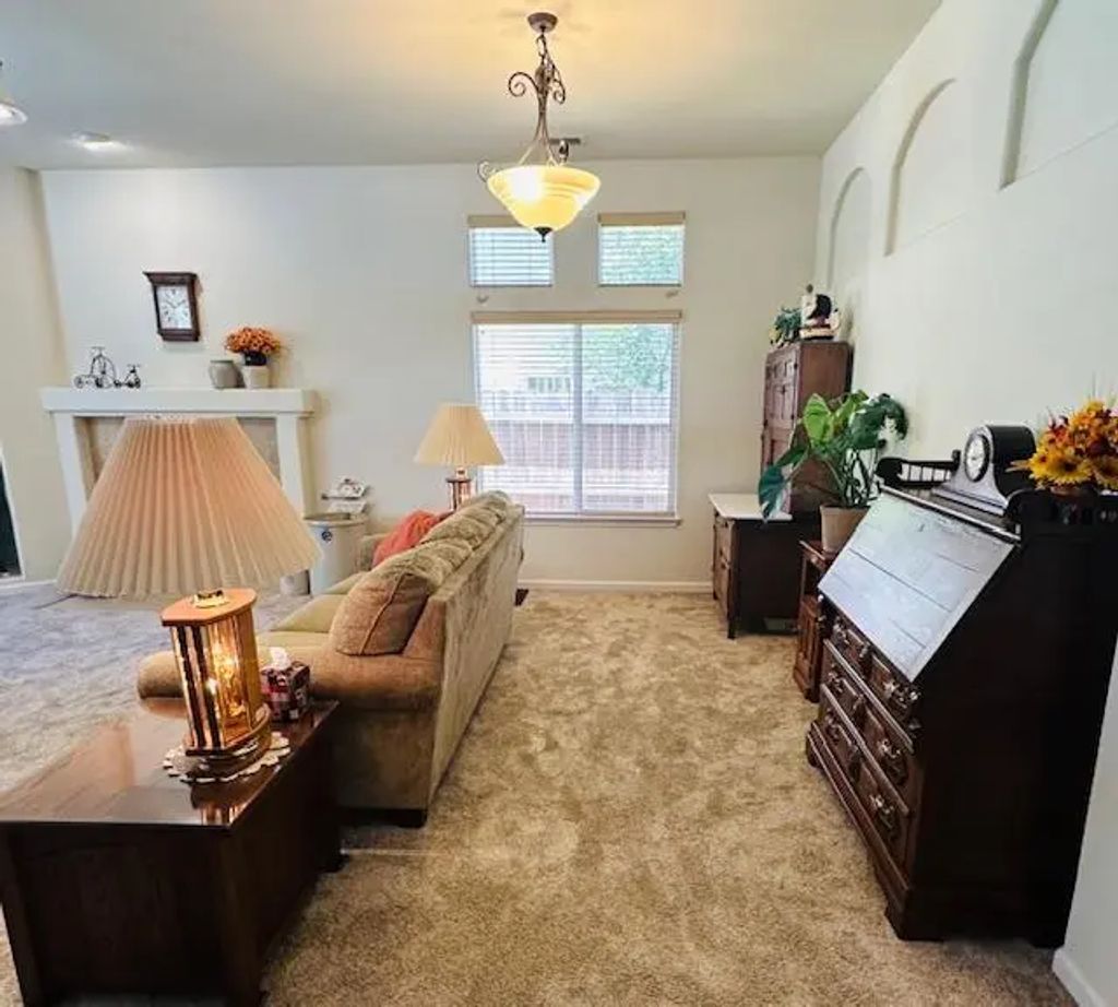 11525 Stonebrook Drive, Auburn