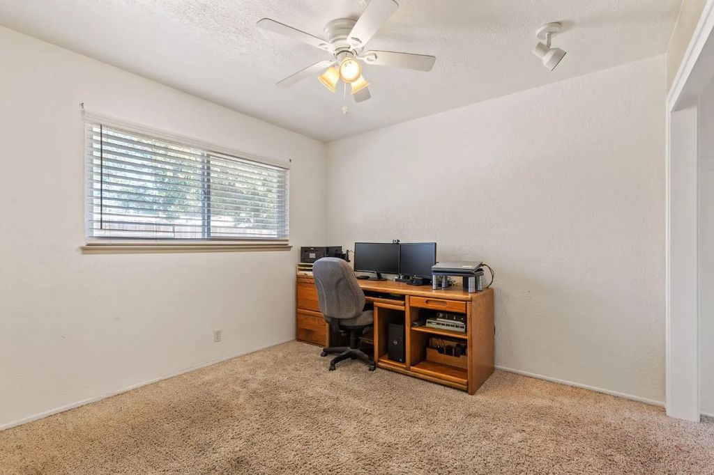 6912 Van Maren Lane, Citrus Heights