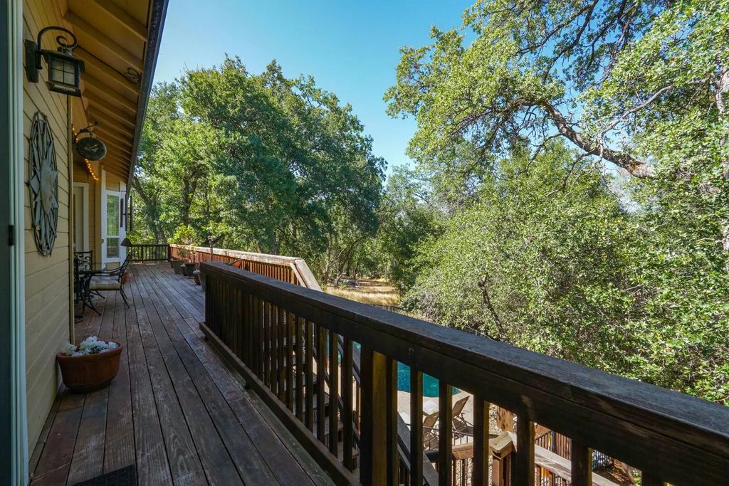 1445 Panorama Court, Placerville