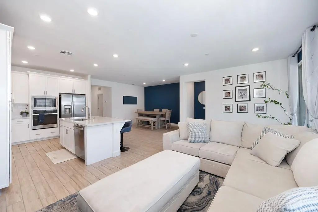 7808 Nutmeg Lane, Antelope