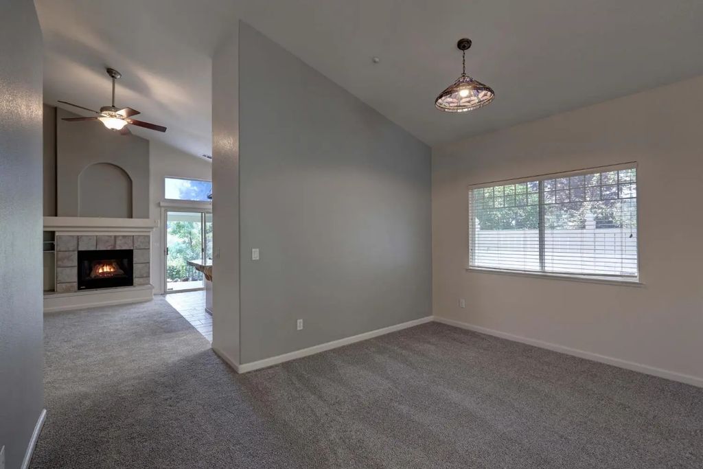 561 Silkwood Drive, Auburn
