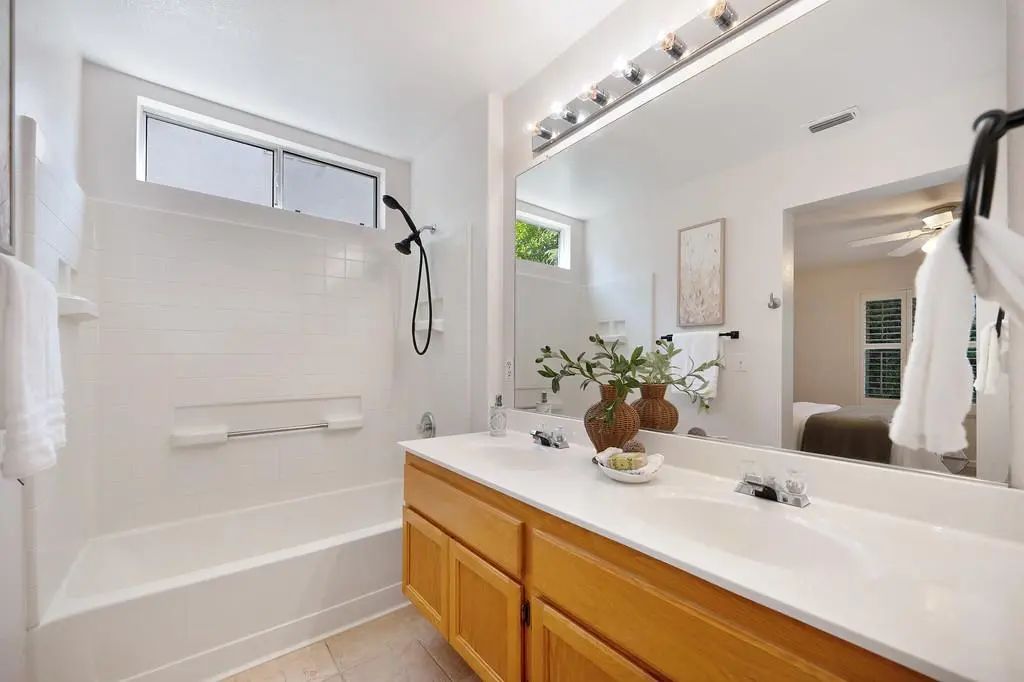 248 Summer Grove Circle, Roseville