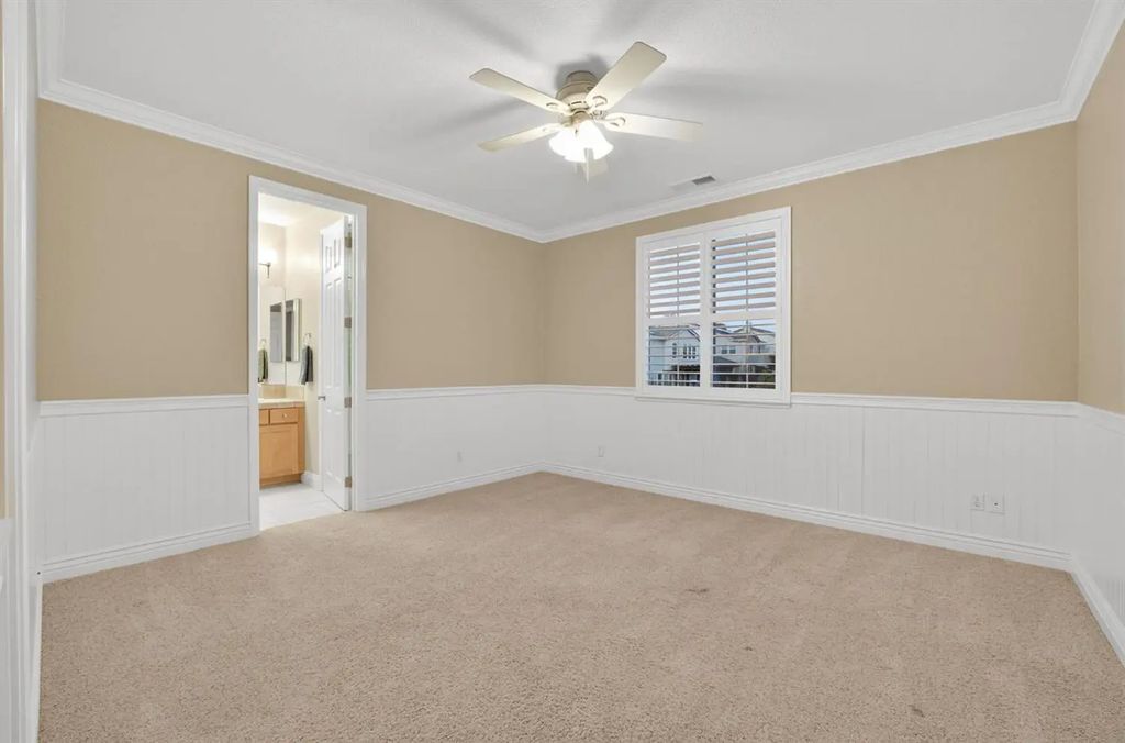 925 Farm House Court, Rocklin