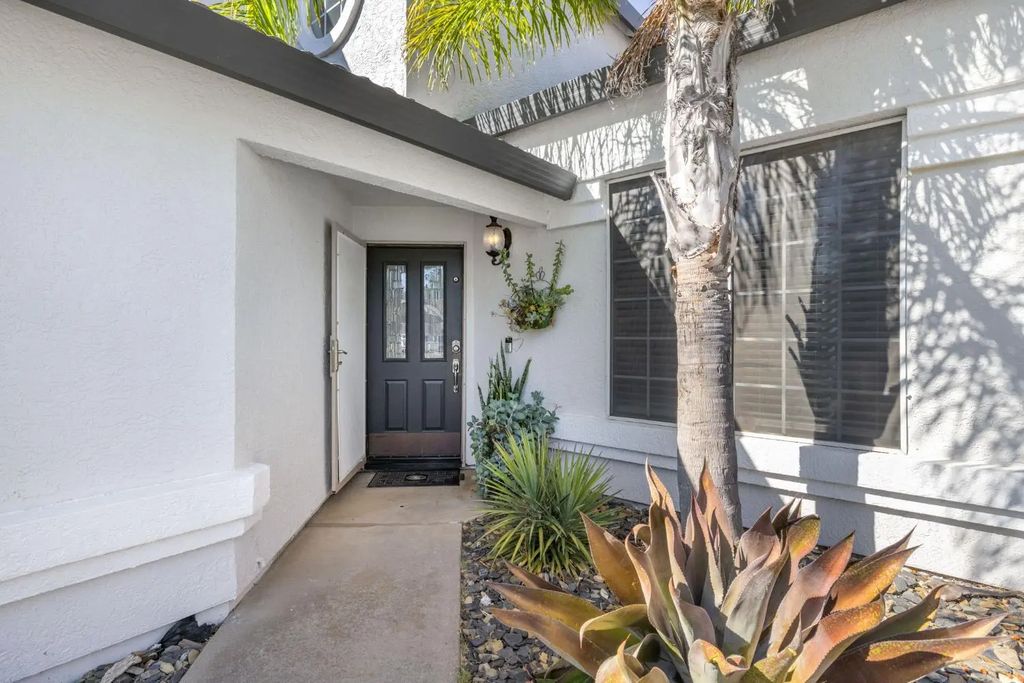 9025 Palmerson Drive, Antelope