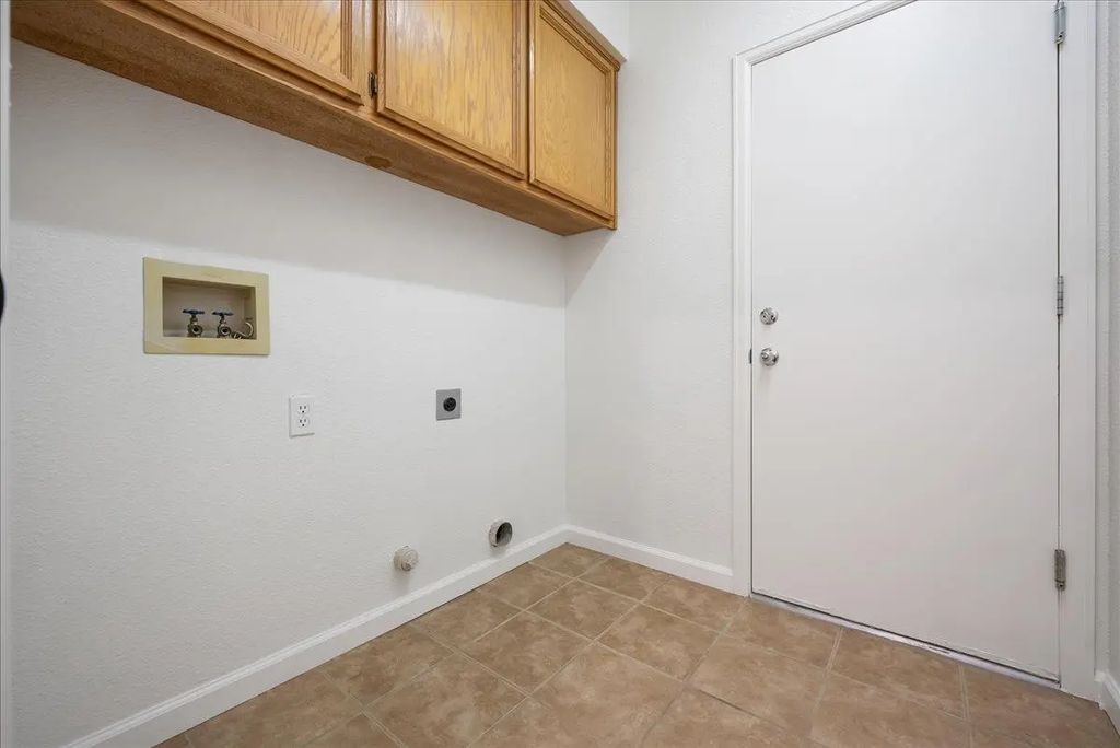 2303 Prospect Point Drive, Roseville