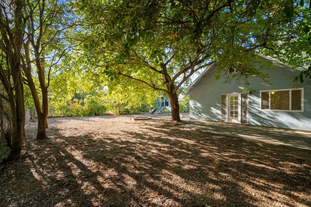 6935 Filbert Avenue, Orangevale