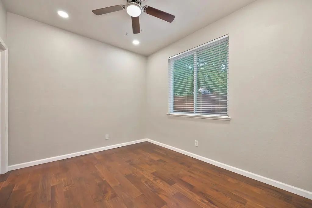 1636 Roadrunner Drive, Roseville