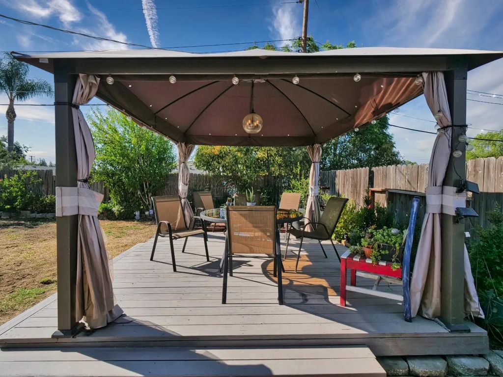 6112 Ledgewood Way, Citrus Heights