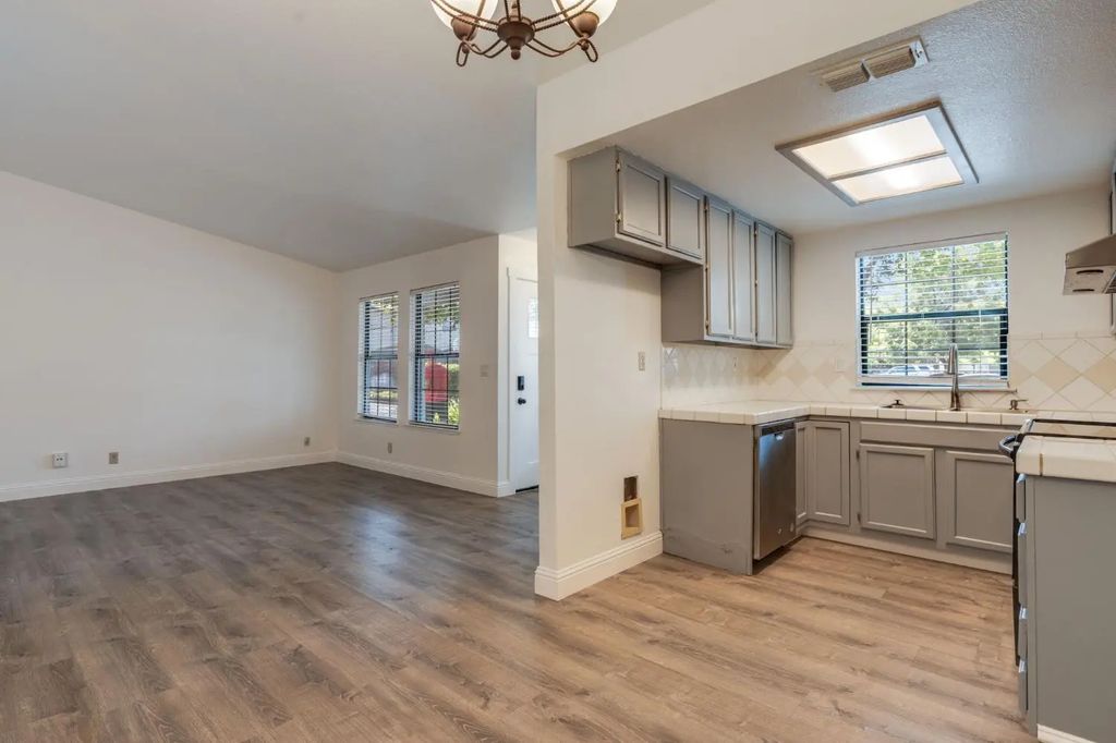 5731 Ivytown Lane, Carmichael