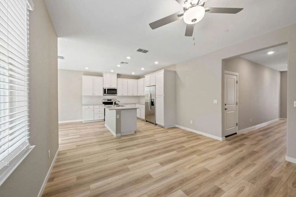 2949 Pulp Mill Lane, Lincoln