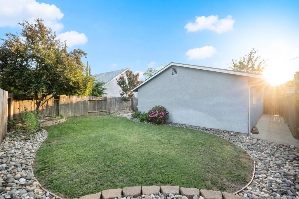8075 Alma Mesa Way, Citrus Heights