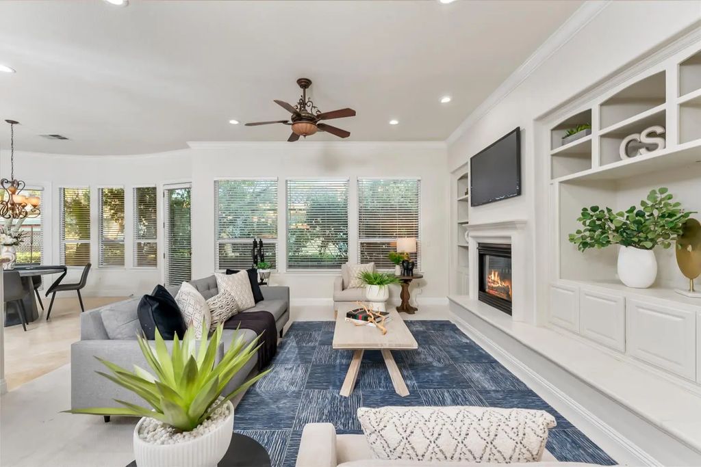 8582 Las Brisas Circle, Roseville