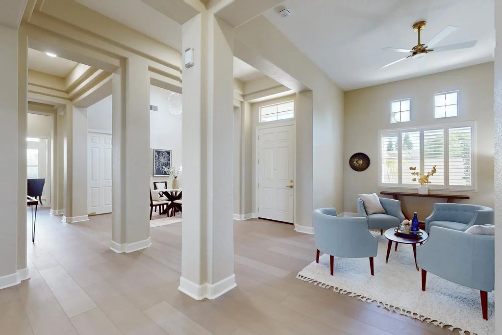 2182 Pebblestone Lane, Lincoln