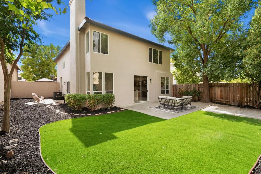 5217 Del Vista Way, Rocklin