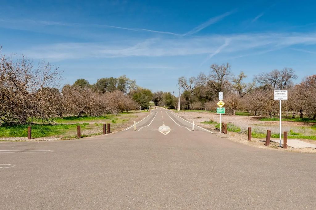 2040 Sycamore Grove Lane, Roseville