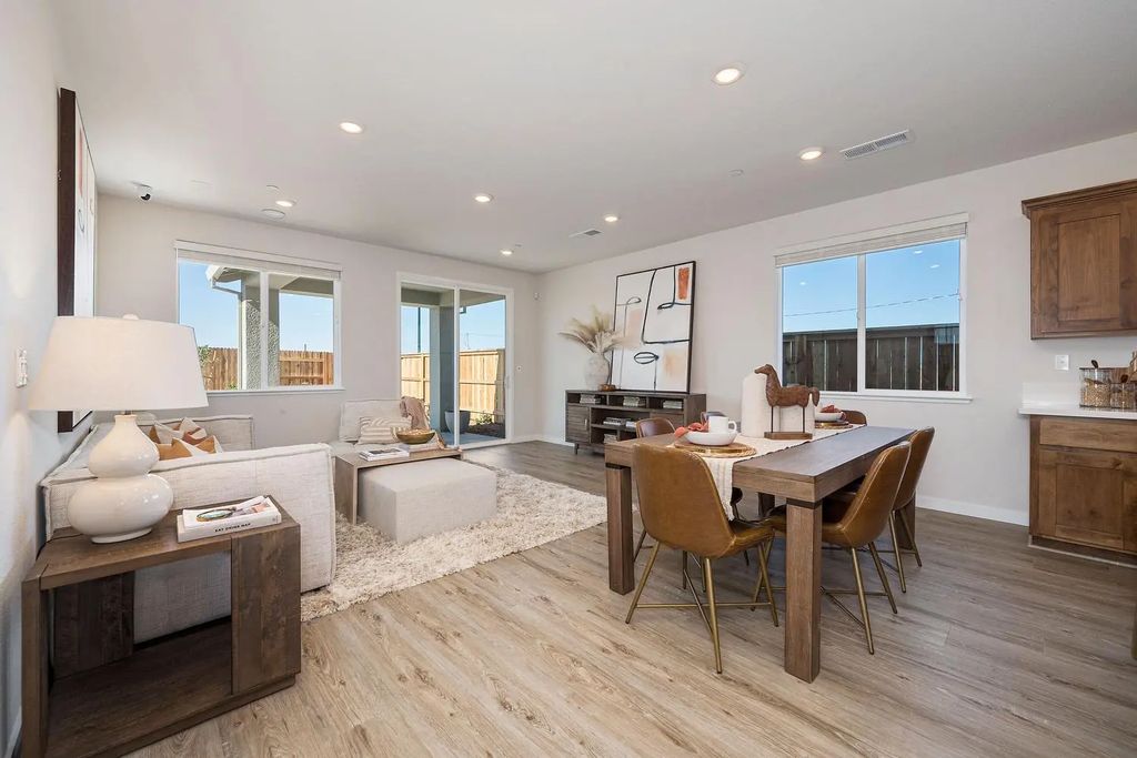 4660 Crawford Parkway, Roseville