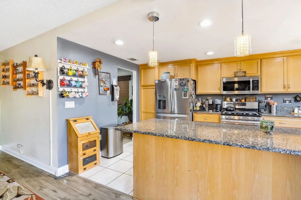 6801 Dunmore Avenue, Citrus Heights