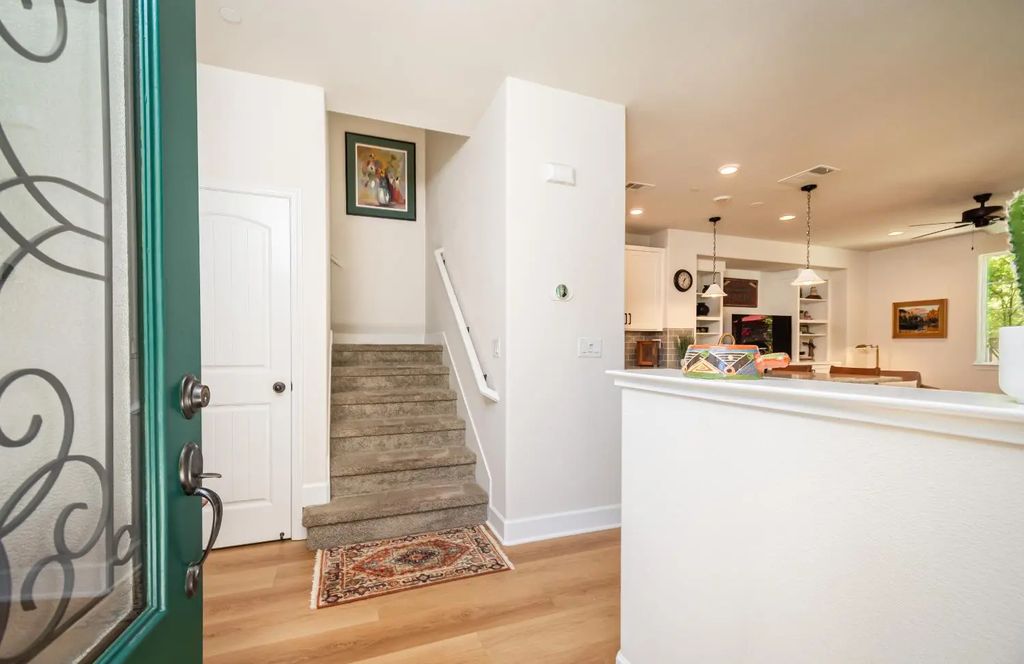 6487 Brando Loop, Fair Oaks