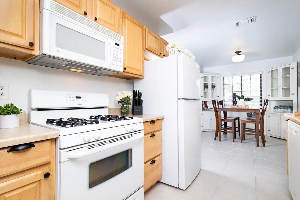 5061 Dewey Drive, Fair Oaks