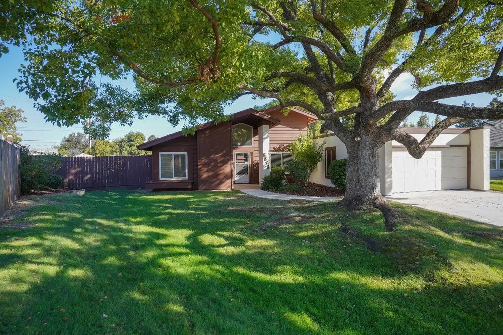 8878 Nimbus Way, Orangevale