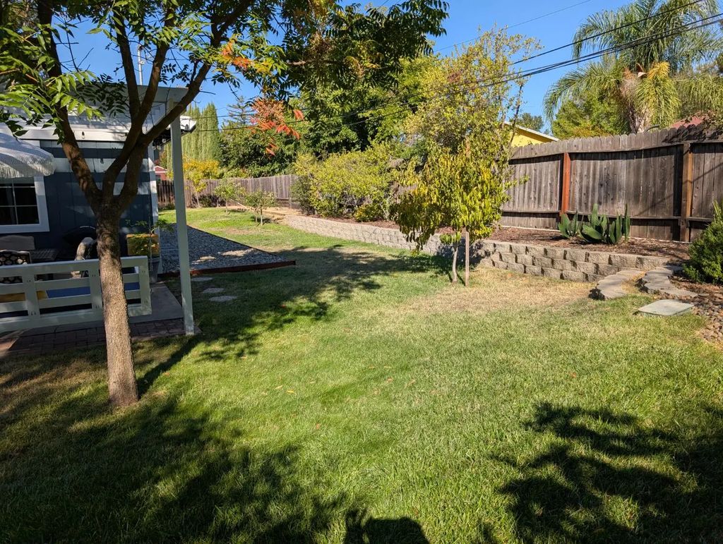 5635 Kenneth Avenue, Carmichael