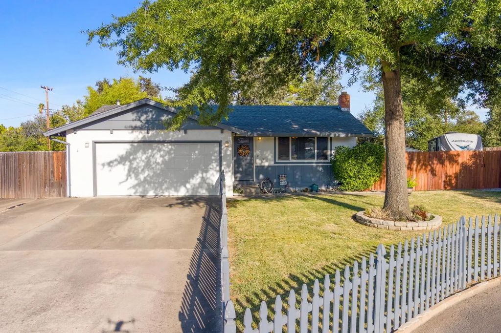 8884 Tahiti Court, Orangevale
