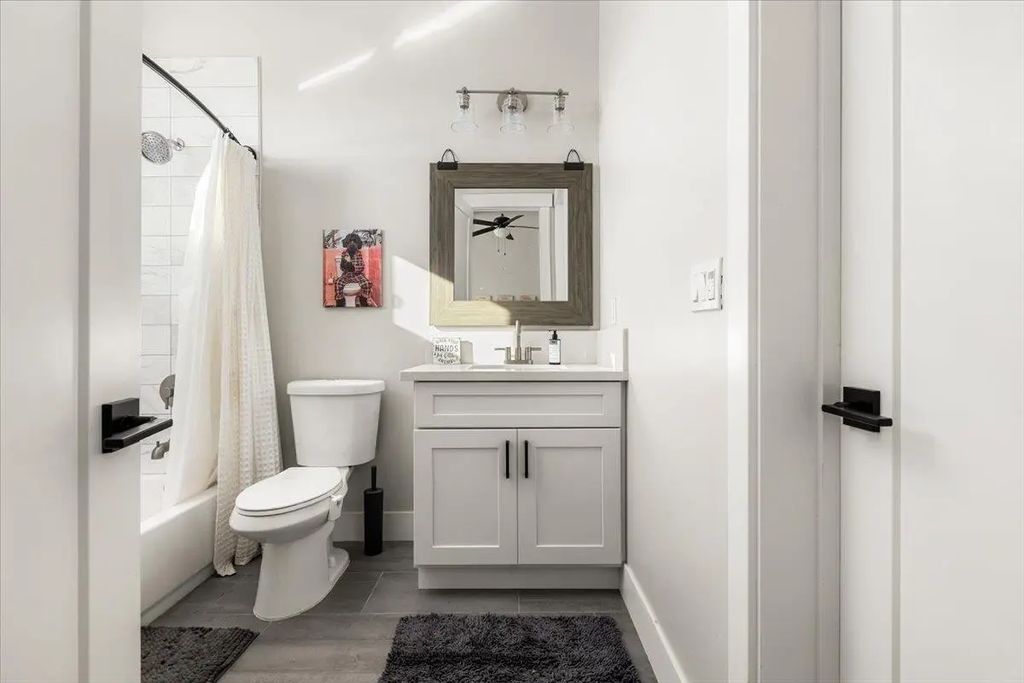 6424 Caddie Court, Auburn