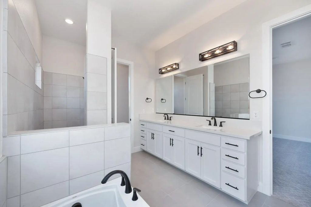 9048 Brea Way, Roseville