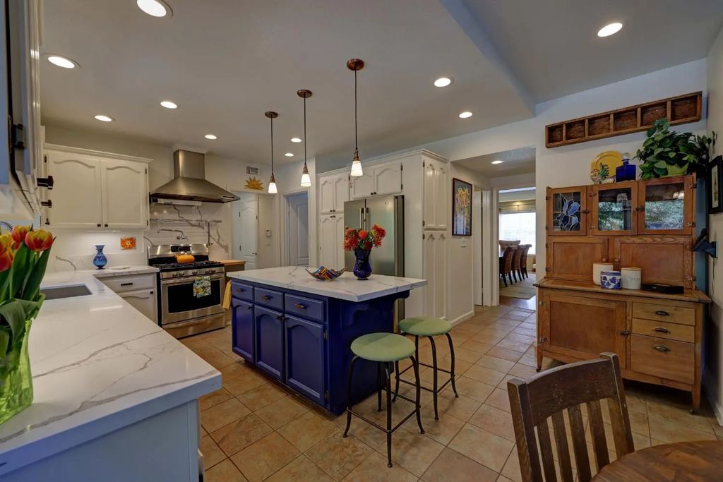 8801 Villa Campo Way, Fair Oaks