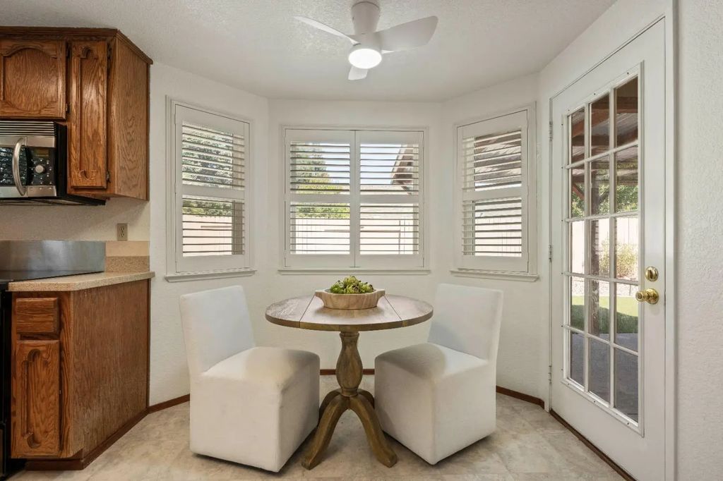 1406 Badovinac Drive, Roseville
