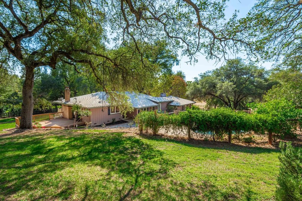 9345 Whiskey Bar Road, Loomis