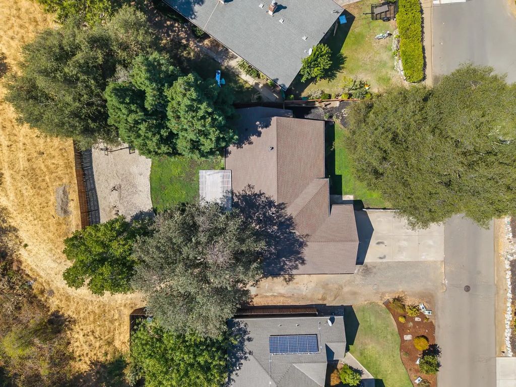 3899 S Holly Street, Loomis
