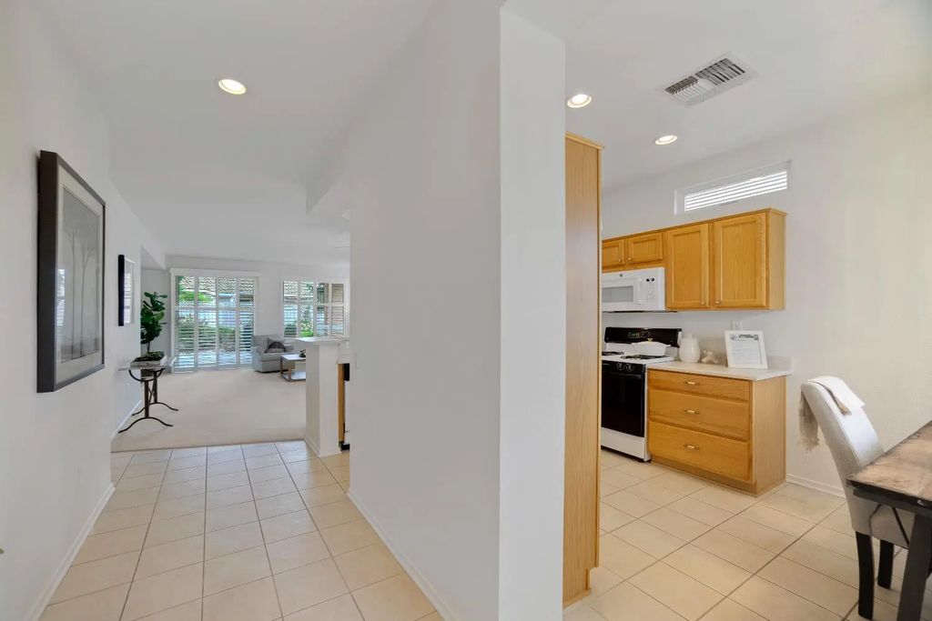 7025 Mule Team Way, Roseville