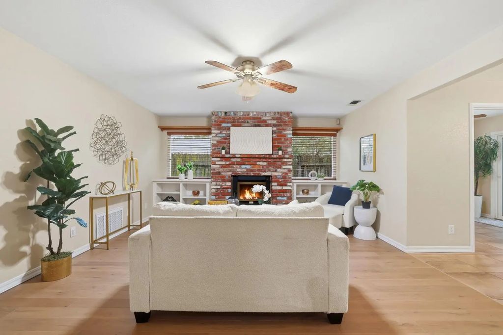 8065 Livorna Way, Fair Oaks